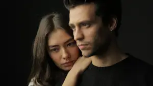 Задник до фильму"Senden Bana Kalan" #875473
