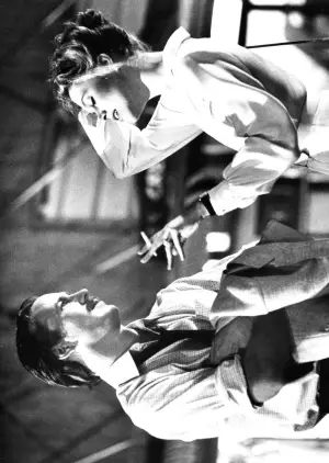 Постер до фильму"Жар тіла" #722864