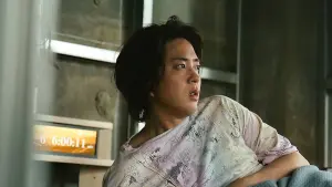 Відео до фільму Penalty Loop | 映画『ペナルティループ』予告編