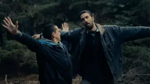 Задник до фильму"Το Οτιδήποτε" #779720