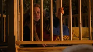 Задник до фильму"Милі кості" #654246