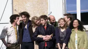 Задник до фильму"Сексуальні хроніки французької сім