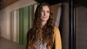 Задник до фильму"Жінка години" #597026