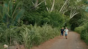 Задник до фильму"On The Wave" #777174