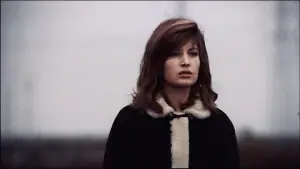 Задник до фильму"Червона пустеля" #775097