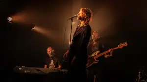 Задник до фильму"Rickerl - Musik is höchstens a Hobby" #762096