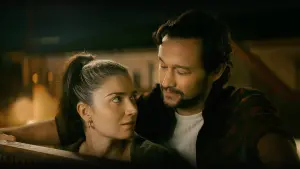 Задник до фильму"Флора та син" #376269