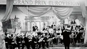 Задник до фильму"70 Jahre ESC - More than Music" #820653