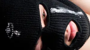 Задник до фильму"СЛЁЗЫ" #569280