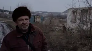 Задник до фильму"Сірі бджоли" #694447