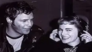 Задник до фильму"У порту" #751891