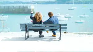 Задник до фильму"Finistère, ces Bretons du bout du monde" #777327