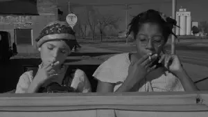 Задник до фильму"Паперовий місяць" #753070