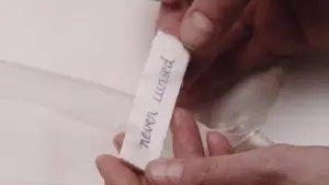 Задник до фильму"Примарна нитка" #671748