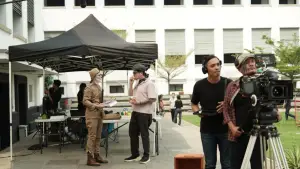 Задник до фильму"Si Paling Aktor" #784446