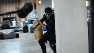 Задник до фильму"Рейд: Спокута" #676025