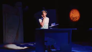 Задник до фильму"Color Theories by Julio Torres. A Guide to Seeing the World" #773349