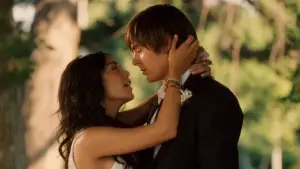 Задник до фильму"Шкільний мюзикл 3: Випускний" #721460