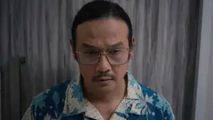 Задник до фильму"Keluarga Super Irit" #789397