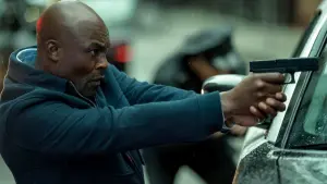 Задник до фильму"Детектив Найт: Бунтар" #327629