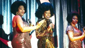 Задник до фильму"Сестро, дій" #692277