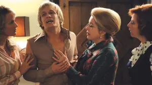 Задник до фильму"Відчайдушна домогосподарка" #303896