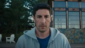 Задник до фильму"Untitled Home Invasion Romance" #802320