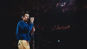 Задник до фильму"Гаррі Стайлс: Ніч у Манчестері" #768505