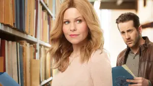 Задник до фильму"Таємниці Аврори Тігарден: Спадок, заради якого не страшно й померти" #404805