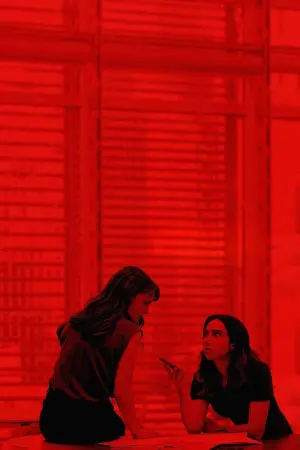 Постер до фильму"Вона сказала" #226775