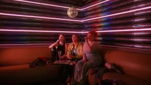 Задник до фильму"Халамидник" #533574