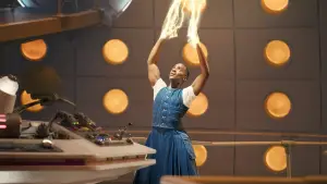 Задник до фильму"Doctor Who: Wish World & The Reality War" #877773