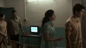 Задник до фильму"3 பி.ஹெச்.கே" #785123