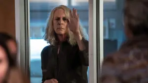 Задник до фильму"Хелловін убиває" #321158