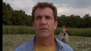 Задник до фильму"Знаки" #670279