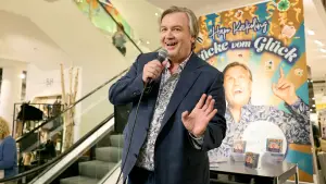 Задник до фильму"Horst Schlämmer sucht das Glück" #796669