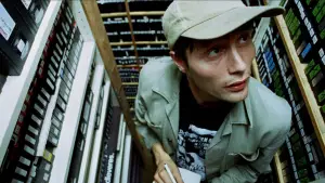 Задник до фильму"Кровотеча" #691517