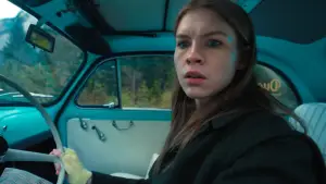 Задник до фильму"Sew Torn" #778728