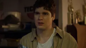 Задник до фильму"Ремонт малих двигунів" #437248