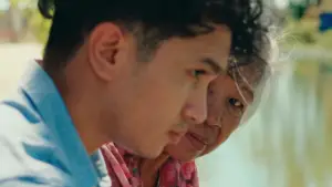 Задник до фильму"Улюблений онук" #734970