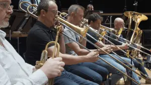 Задник до фильму"Nous, l