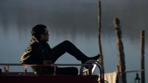 Задник до фильму"Поміж" #712999