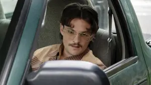 Задник до фильму"Великий золотий злиток" #385802