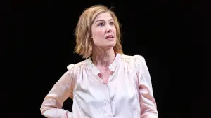 Задник до фильму"National Theatre Live: Inter Alia" #767756