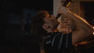 Задник до фильму"Say Less" #769125