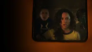 Задник до фильму"Вулиця страху. Частина перша: 1994" #322572