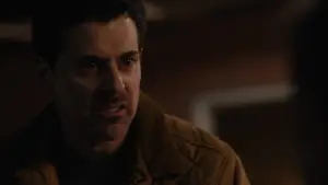 Задник до фильму"Her Life Is on the Line" #790115