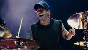 Задник до фильму"Twenty One Pilots: More Than We Ever Imagined" #767545