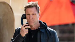 Задник до фильму"Цілком таємно" #643114