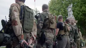 Задник до фильму"Europe, le choix des armes" #823211